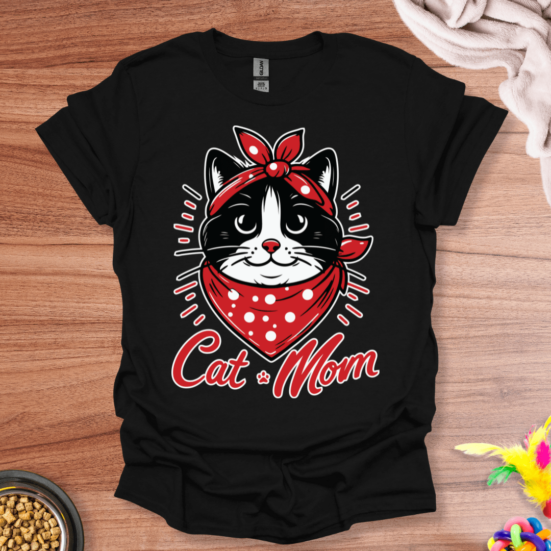 Happy Cat Mom T-Shirt